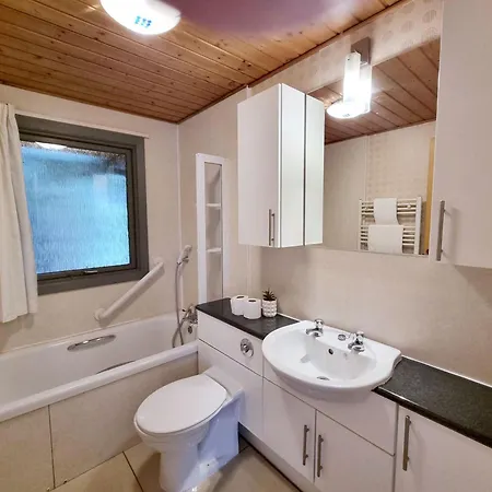 Maple 11 Hot Tub & Sauna 펜션 *