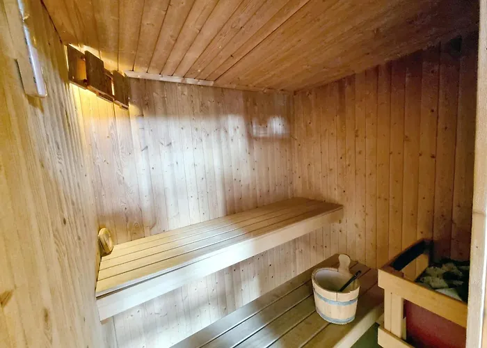 Maple 11 Hot Tub & Sauna Vakantiehuis