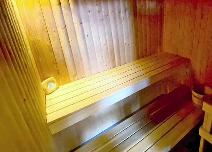 Vakantiehuis Maple 11 Hot Tub & Sauna *